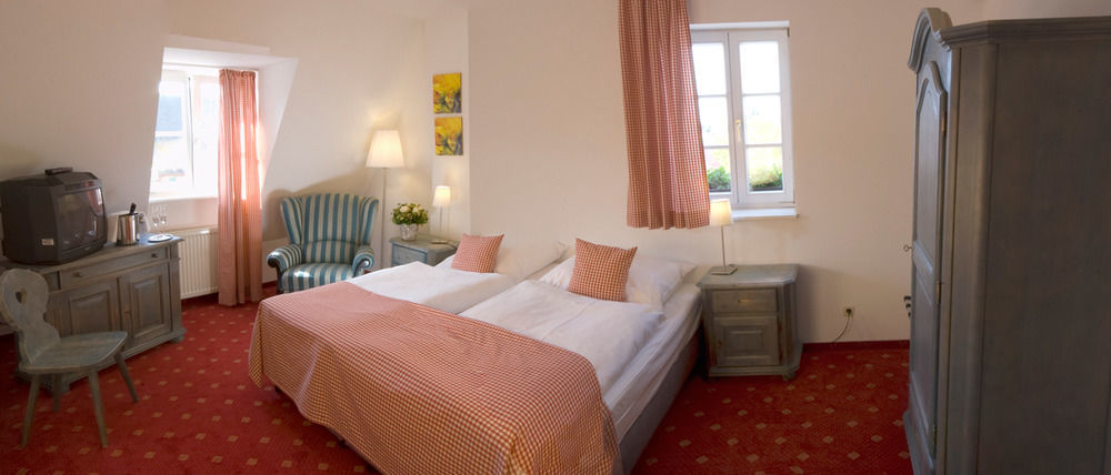 Landgasthof Und Hotel Weisser Lowe Eckental Exteriér fotografie