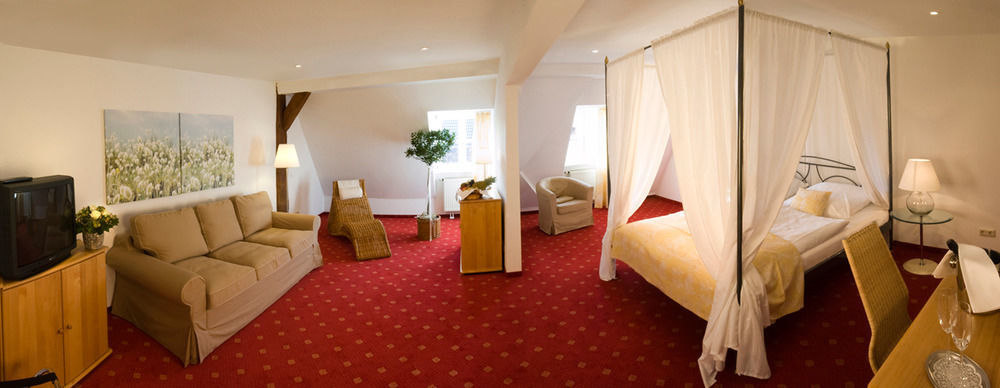 Landgasthof Und Hotel Weisser Lowe Eckental Exteriér fotografie