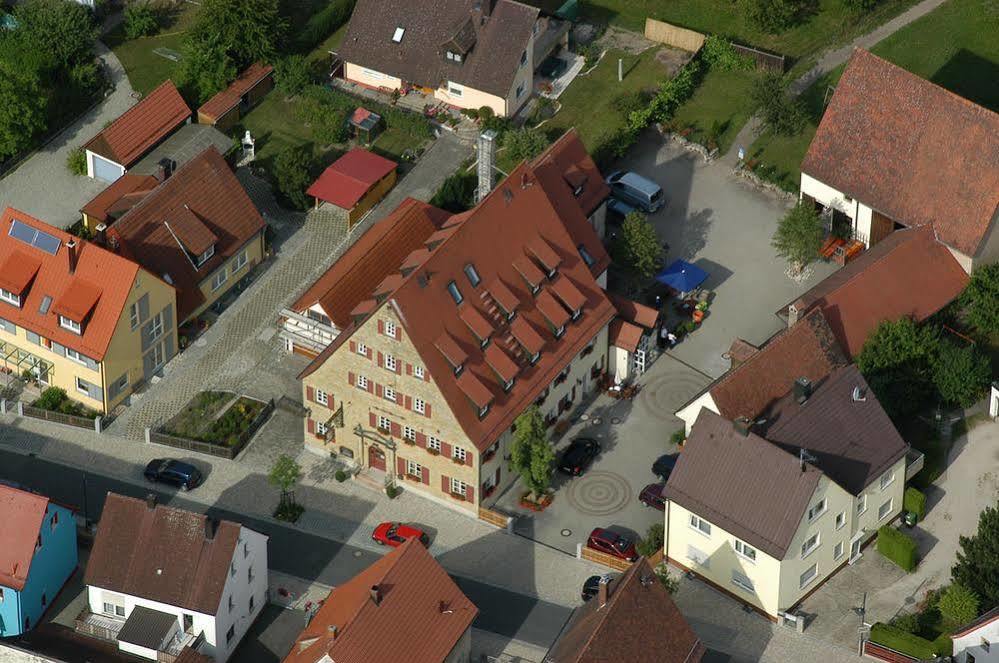 Landgasthof Und Hotel Weisser Lowe Eckental Exteriér fotografie